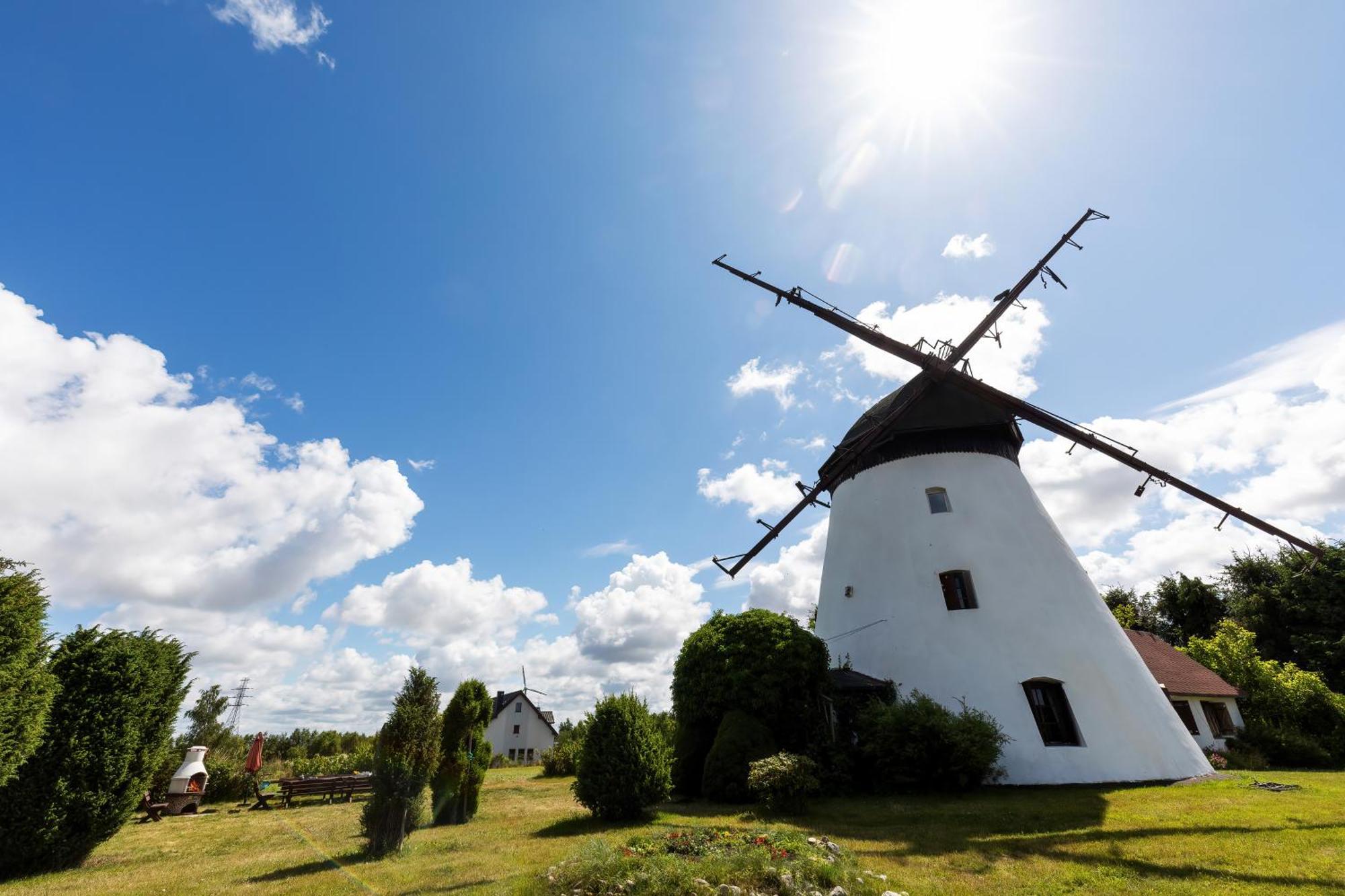 Windmill Vacation Home In Ledzin Near Baltic Sea Niechorze Room photo